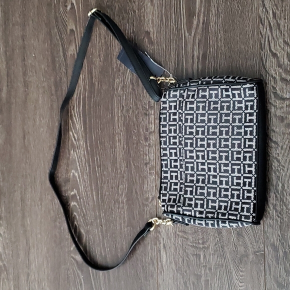 🖤🤍 Brand New Tommy Hilfiger Monogram Black & White Crossbody Purse  Bag - Picture 7 of 16